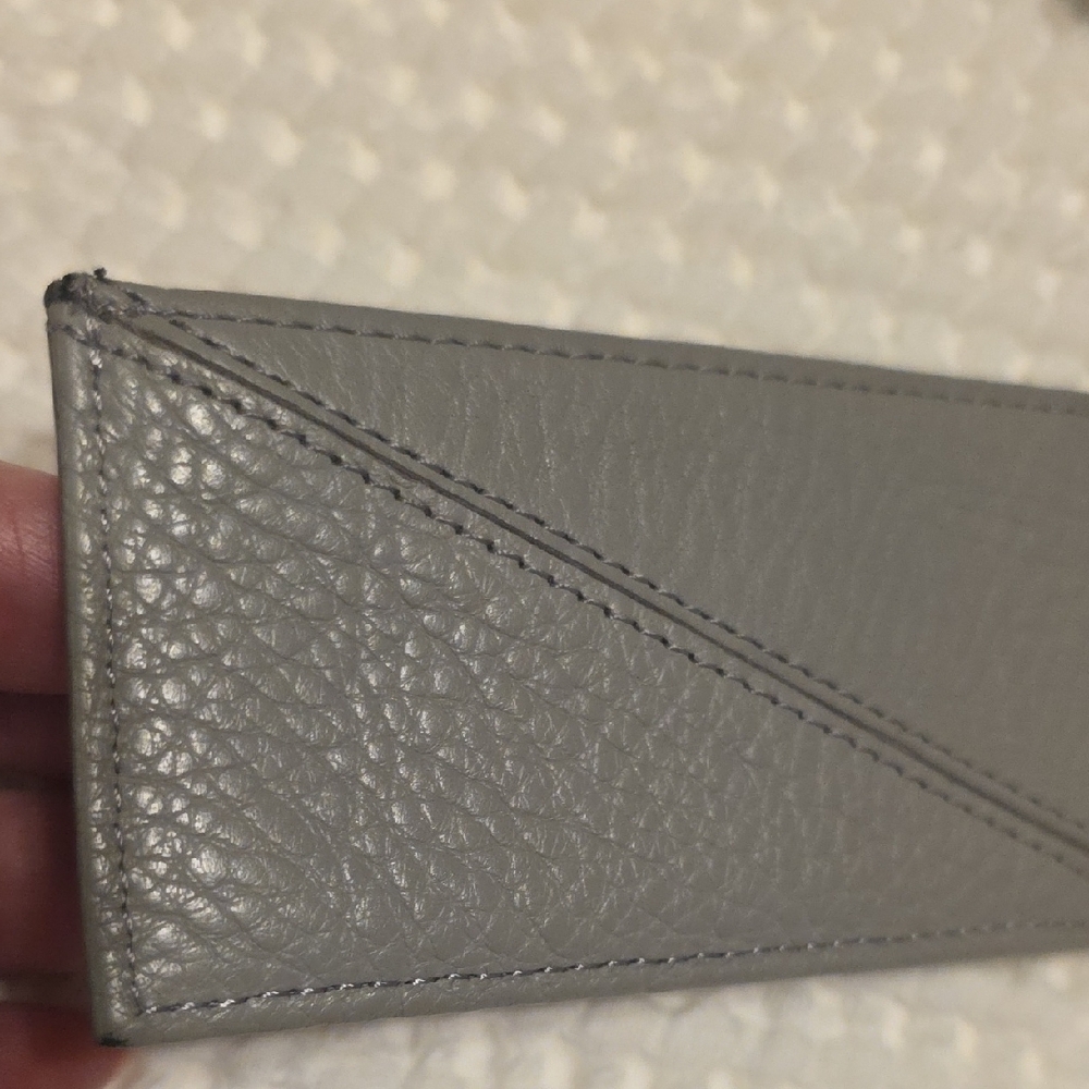 Hammitt Textured Gray Leather Card Holder - Picture 3 of 4